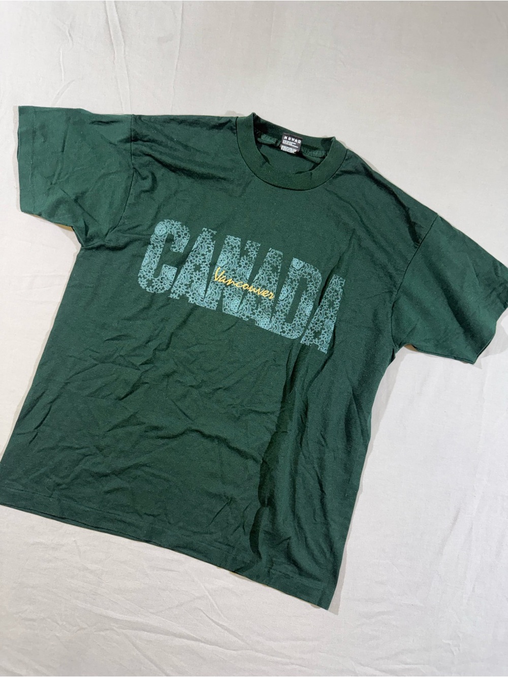 Vintage Screen Stars Single Stitch Vancouver Canada Tourist Graphic T-Shirt
